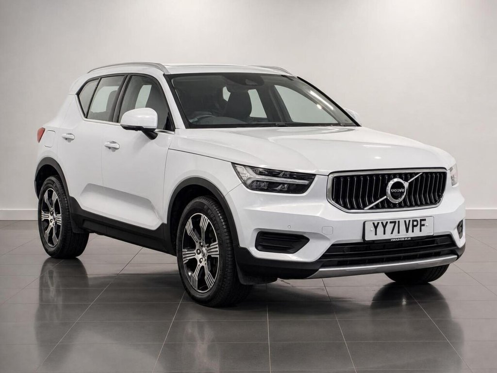 2022 Volvo XC40