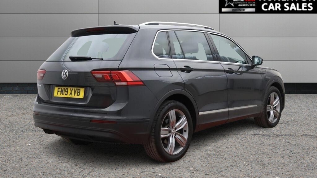 USED 2019 19 VOLKSWAGEN TIGUAN 1.5 TSI EVO Match SUV 5dr Petrol Manual Euro 6 (s/s) (130 ps) 