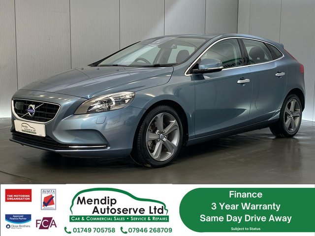 View our VOLVO V40