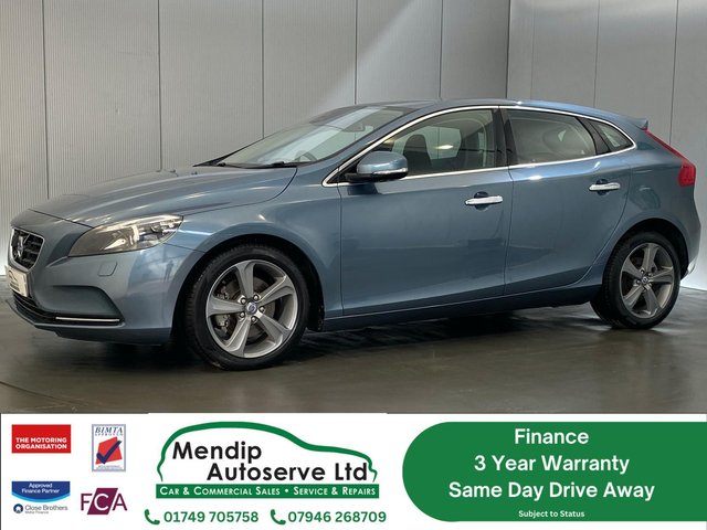 View our VOLVO V40