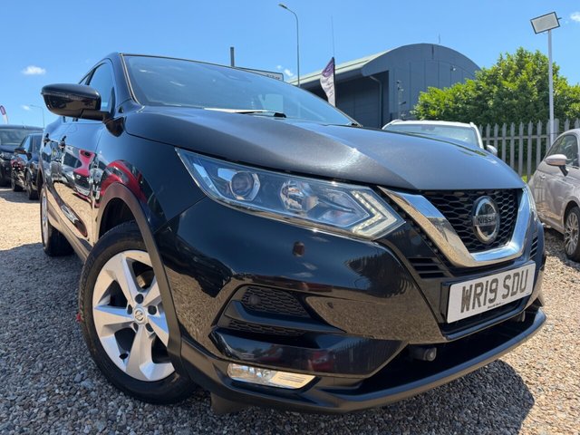 View our NISSAN QASHQAI