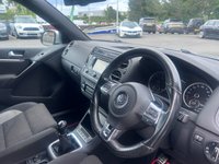 USED 2013 63 VOLKSWAGEN TIGUAN 2.0 TDI BlueMotion Tech R-Line SUV 5dr Diesel Manual 4WD Euro 5 (s/s) (170 ps) 12 MONTHS WARRANTY, high spec