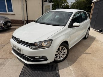 2015 VOLKSWAGEN POLO