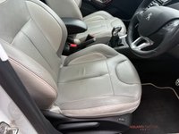 USED 2014 64 PEUGEOT 208 1.2 VTi PureTech Roland Garros Hatchback 5dr Petrol Manual Euro 5 (82 ps) LEATHER~NAV~BLUETOOTH~DAB~PAN ROOF