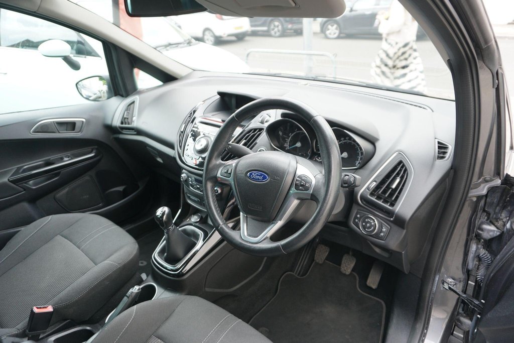 USED 2015 65 FORD B-MAX 1.0T EcoBoost Titanium Euro 5 (s/s) 5dr AUTOMATIC Â£35 ROAD TAX
