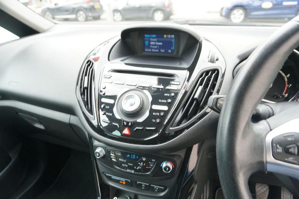 USED 2015 65 FORD B-MAX 1.0T EcoBoost Titanium Euro 5 (s/s) 5dr AUTOMATIC Â£35 ROAD TAX