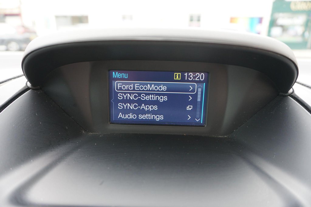 USED 2015 65 FORD B-MAX 1.0T EcoBoost Titanium Euro 5 (s/s) 5dr AUTOMATIC Â£35 ROAD TAX