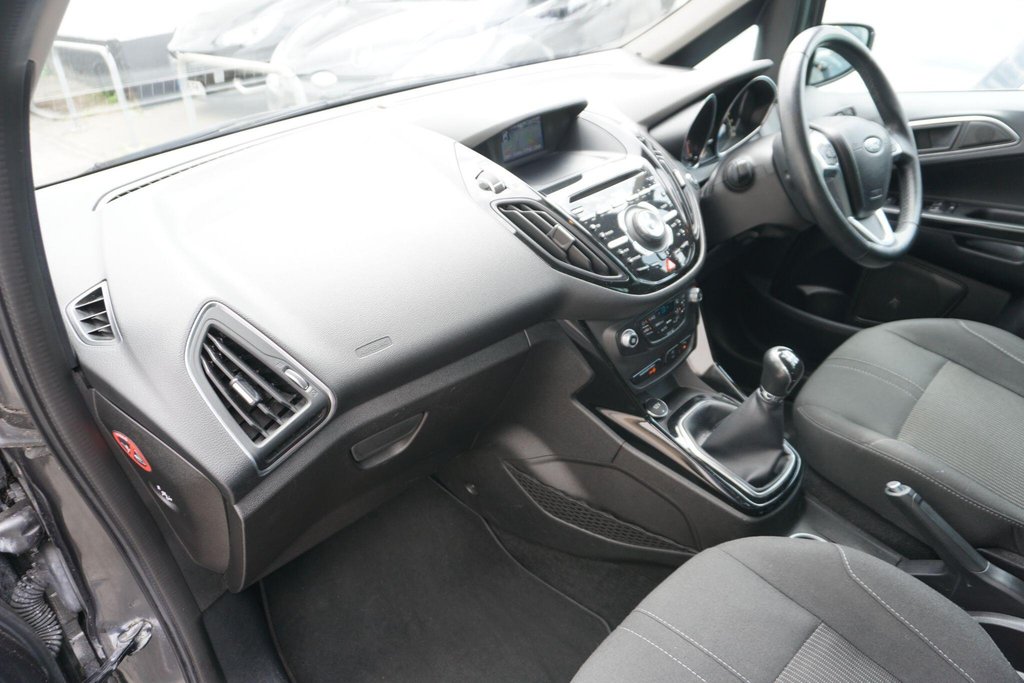 USED 2015 65 FORD B-MAX 1.0T EcoBoost Titanium Euro 5 (s/s) 5dr AUTOMATIC Â£35 ROAD TAX
