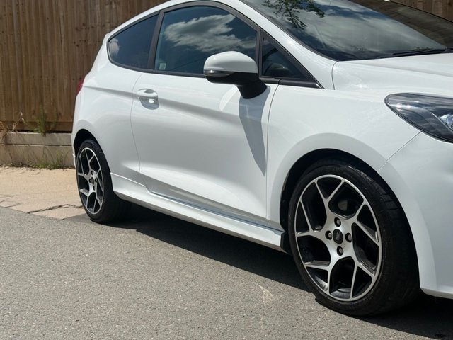 View our FORD FIESTA
