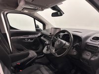 USED 2022 72 VAUXHALL COMBO LIFE 1.5 Turbo D SE XL MPV 5dr Diesel Manual 6Spd Euro 6 (s/s) (7 Seat) (100 ps) 