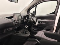 USED 2022 72 VAUXHALL COMBO LIFE 1.5 Turbo D SE XL MPV 5dr Diesel Manual 6Spd Euro 6 (s/s) (7 Seat) (100 ps) 