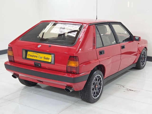 View our LANCIA DELTA