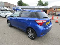 USED 2020 20 TOYOTA YARIS 1.5 VVT-h Y20 Bi-tone Hatchback 5dr Petrol Hybrid E-CVT Automatic Euro 6 (s/s) (100 ps) LOW MILEAGE SELF CHARGING HYBRID,,,GREAT ECONOMY,,,SPEC INCLUDES SAT NAV,,,REVERSING CAMERA,,,CRUISE CONTROL AND MUCH MORE,,,SERVICE HISTORY,,,PARTS AND LABOUR WARRANTY INCLUDED,,,,NEW M.O.T AND SERVICE BEFORE COLLECTION.