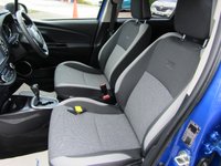 USED 2020 20 TOYOTA YARIS 1.5 VVT-h Y20 Bi-tone Hatchback 5dr Petrol Hybrid E-CVT Automatic Euro 6 (s/s) (100 ps) LOW MILEAGE SELF CHARGING HYBRID,,,GREAT ECONOMY,,,SPEC INCLUDES SAT NAV,,,REVERSING CAMERA,,,CRUISE CONTROL AND MUCH MORE,,,SERVICE HISTORY,,,PARTS AND LABOUR WARRANTY INCLUDED,,,,NEW M.O.T AND SERVICE BEFORE COLLECTION.