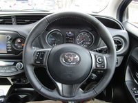 USED 2020 20 TOYOTA YARIS 1.5 VVT-h Y20 Bi-tone Hatchback 5dr Petrol Hybrid E-CVT Automatic Euro 6 (s/s) (100 ps) LOW MILEAGE SELF CHARGING HYBRID,,,GREAT ECONOMY,,,SPEC INCLUDES SAT NAV,,,REVERSING CAMERA,,,CRUISE CONTROL AND MUCH MORE,,,SERVICE HISTORY,,,PARTS AND LABOUR WARRANTY INCLUDED,,,,NEW M.O.T AND SERVICE BEFORE COLLECTION.