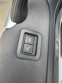 USED 2018 68 LAND ROVER DISCOVERY SPORT 2.0 TD4 Landmark SUV 5dr Diesel Auto 4WD Euro 6 (s/s) (180 ps) Buy with Complete Confidence from Sheriff Motors, All our vehicles are extensively road tested and thoroughly inspected prior to sale. Each vehicle comes with a new 1 year mot and we rectify all advisories and failures at no additional cost to our customers, plus a full oil and filter service. For added peace of mind, every car includes a 6 month complimentary RAC Warranty, 12 months Rac Breakdown Cover giving you complete confidence when you buy from Sheriff Motors.