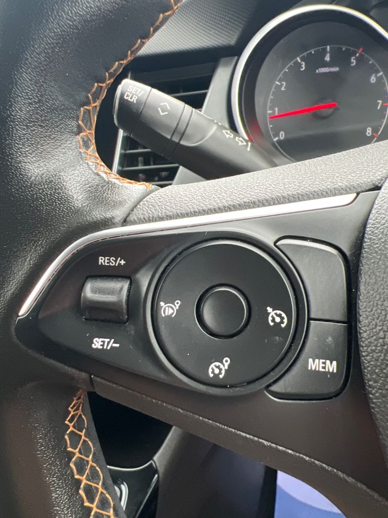 2020 70 VAUXHALL CROSSLAND X