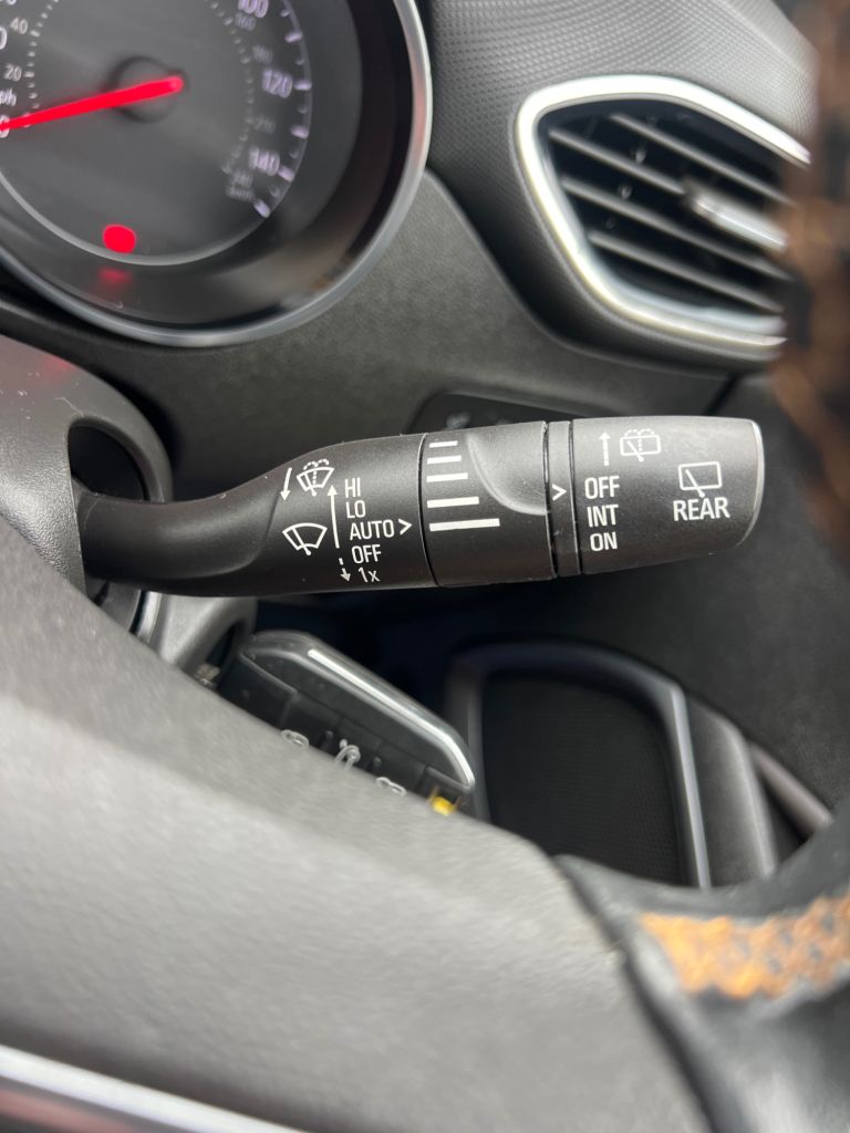 2020 70 VAUXHALL CROSSLAND X