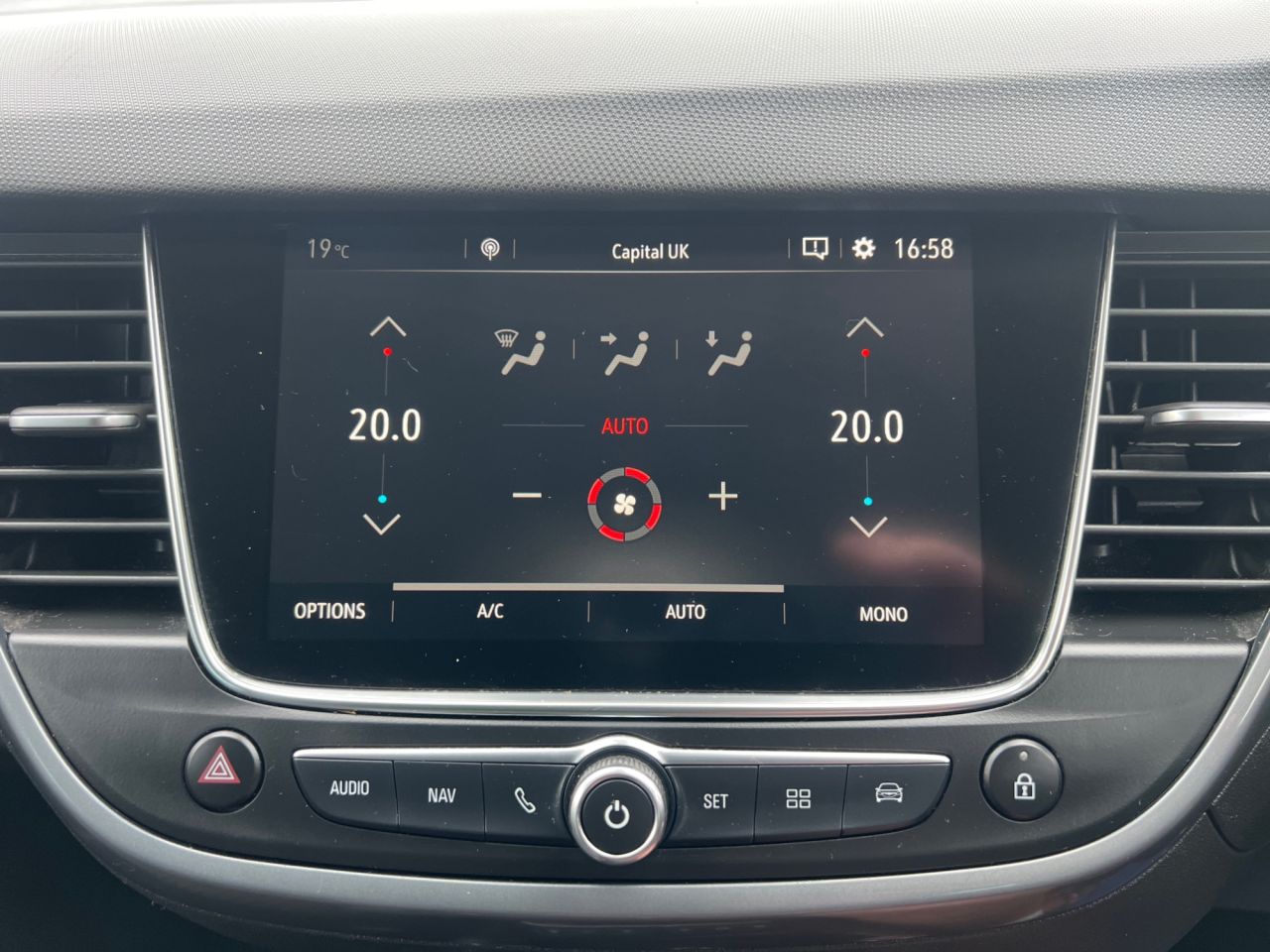 2020 70 VAUXHALL CROSSLAND X