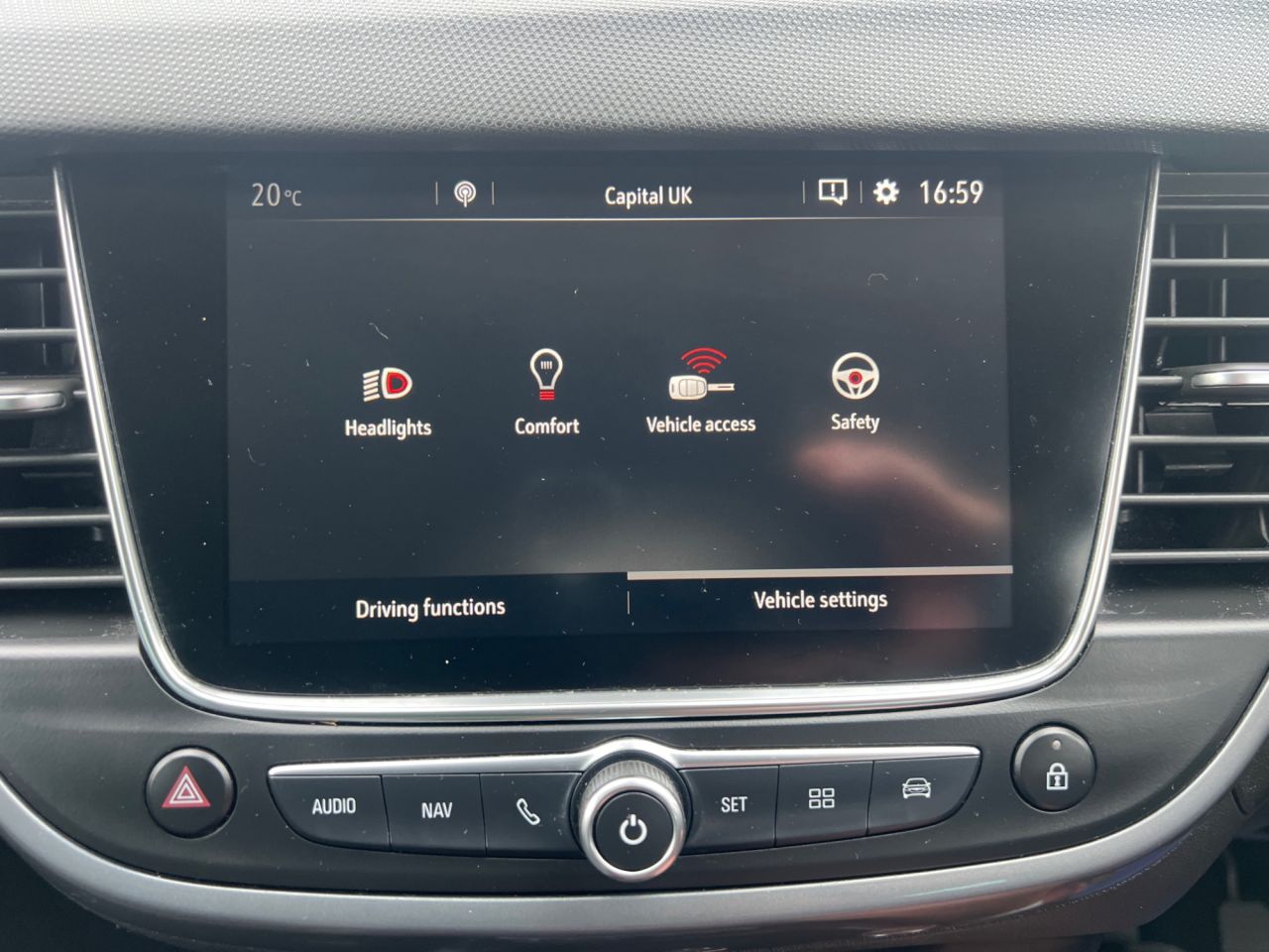 2020 70 VAUXHALL CROSSLAND X