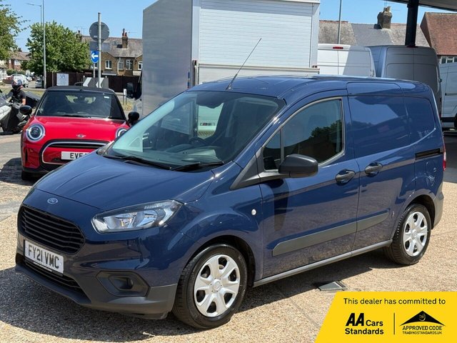 View our FORD TRANSIT COURIER