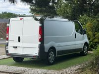 USED 2013 13 RENAULT TRAFIC 2.0 dCi LL29 Panel Van 3dr Diesel Manual L3 H1 (198 g/km, 115 bhp) SAT NAV, LOW MILES, 2 KEYS