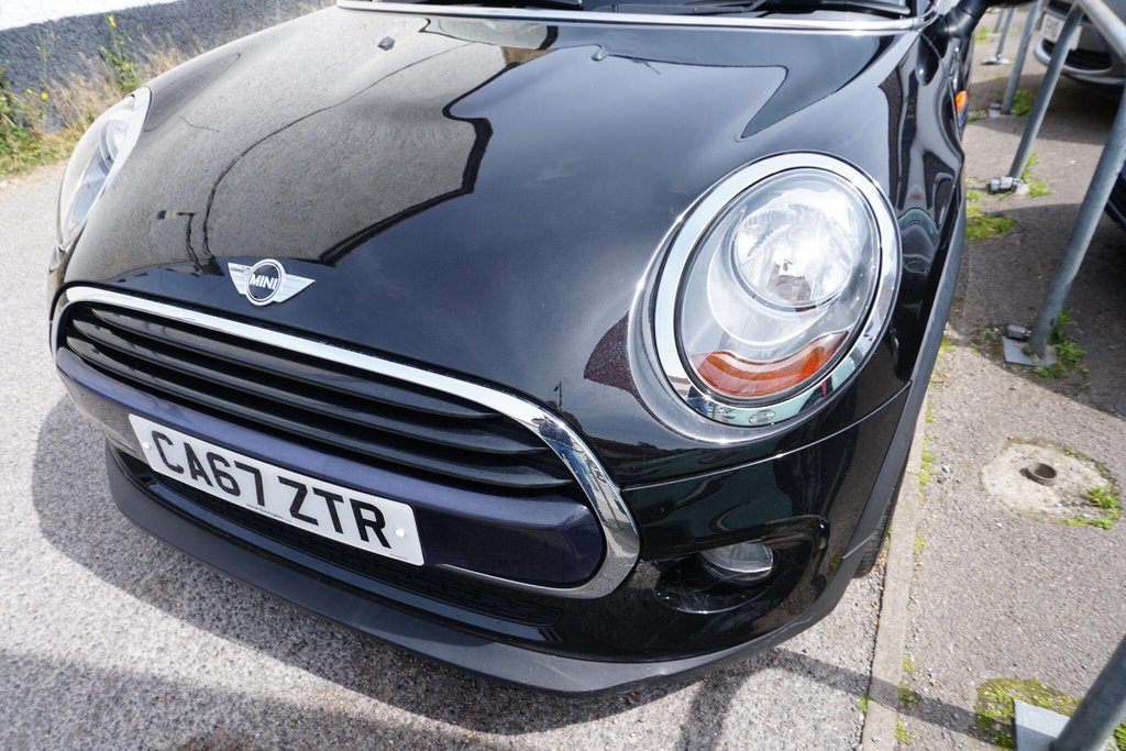 USED 2017 67 MINI CONVERTIBLE 1.5 Cooper Auto Euro 6 (s/s) 2dr AUTOMATIC