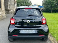 USED 2021 21 SMART FORFOUR 17.6kWh Premium Hatchback 5dr Electric Auto (22kW Charger) (82 ps) 