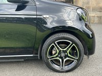 USED 2021 21 SMART FORFOUR 17.6kWh Premium Hatchback 5dr Electric Auto (22kW Charger) (82 ps) 
