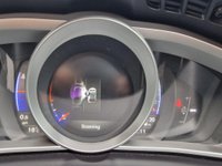 USED 2017 67 VOLVO V40 2.0 T3 R-Design Euro 6 (s/s) 5dr FDSHRvCamPanRoofHeatSeat