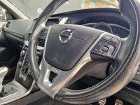 USED 2017 67 VOLVO V40 2.0 T3 R-Design Euro 6 (s/s) 5dr FDSHRvCamPanRoofHeatSeat