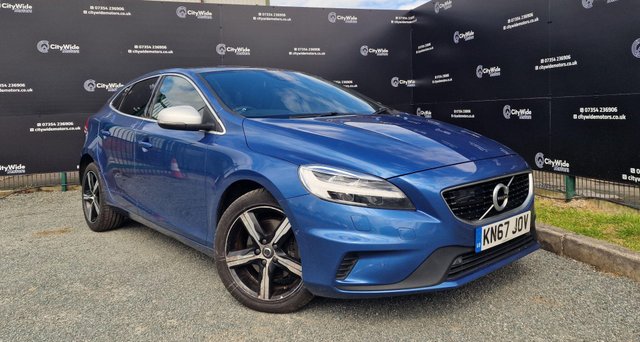View our VOLVO V40