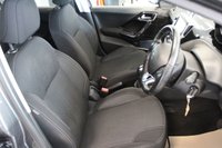 USED 2019 19 PEUGEOT 208 1.2 PureTech Tech Edition Hatchback 5dr Petrol Manual Euro 6 (s/s) (82 ps) **ONE KEEPER FROM NEW**FULL DEALER SERVICE HISTORY***TIMING BELT REPLACED***REVERSE PARK CAMERA***FRONT & REAR PARKING AID***BLUETOOTH***DAB RADIO***CRUISE CONTROL***APPLE CAR PLAY ***AUTO ANDROID***