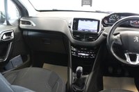 USED 2019 19 PEUGEOT 208 1.2 PureTech Tech Edition Hatchback 5dr Petrol Manual Euro 6 (s/s) (82 ps) **ONE KEEPER FROM NEW**FULL DEALER SERVICE HISTORY***TIMING BELT REPLACED***REVERSE PARK CAMERA***FRONT & REAR PARKING AID***BLUETOOTH***DAB RADIO***CRUISE CONTROL***APPLE CAR PLAY ***AUTO ANDROID***