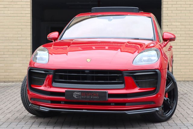 View our PORSCHE MACAN