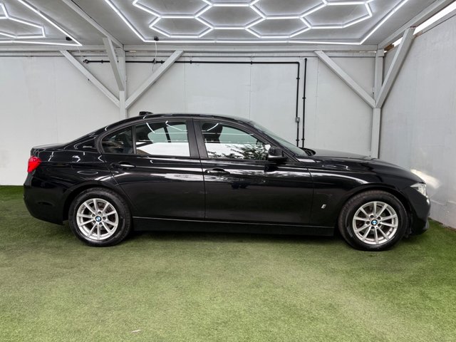 View our BMW 3 SERIES