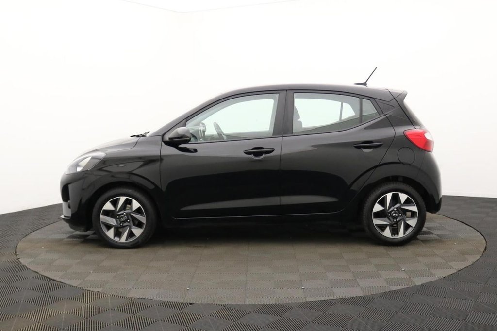 USED 2025 25 HYUNDAI I10 1.0 Advance Hatchback 5dr Petrol Manual Euro 6 (s/s) (63 ps) Car Play, Sat Nav, Cruise