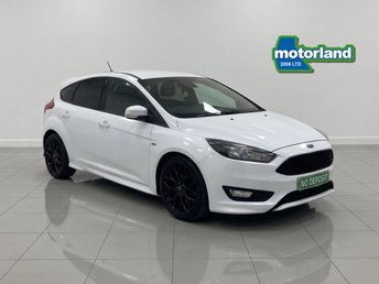 2017 FORD FOCUS 1.0T EcoBoost ST-Line Hatchback 5dr Petrol Manual Euro 6 (s/s) (125 ps) &pound;7999.00