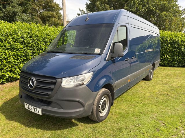 View our MERCEDES-BENZ SPRINTER