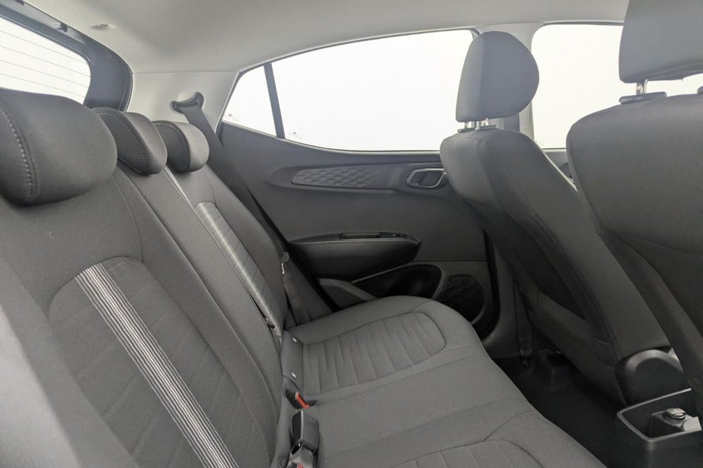 USED 2023 73 HYUNDAI I10 1.0 Advance Hatchback 5dr Petrol Manual Euro 6 (s/s) (67 ps) Car Play, 15" Alloys, Air Con