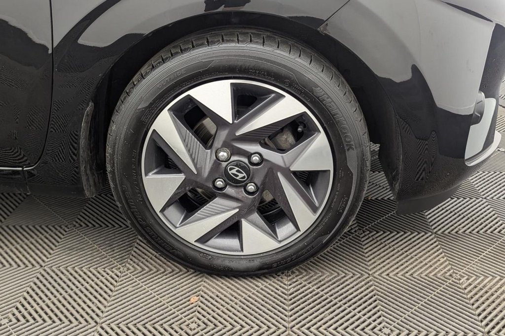 USED 2023 73 HYUNDAI I10 1.0 Advance Hatchback 5dr Petrol Manual Euro 6 (s/s) (67 ps) Car Play, 15" Alloys, Air Con