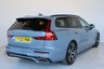 USED 2022 22 VOLVO V60 2.0 B3 MHEV Plus Estate 5dr Petrol Hybrid DCT Auto Euro 6 (s/s) (163 ps) HEATED STEERING WHEEL, REAR CAMERA, HEATED SEATS, FULL VOLVO SH