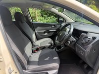 USED 2016 16 RENAULT CAPTUR 0.9 TCe ENERGY Dynamique Nav SUV 5dr Petrol Manual Euro 6 (s/s) (90 ps) 