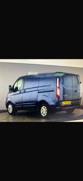 View our FORD TRANSIT CUSTOM