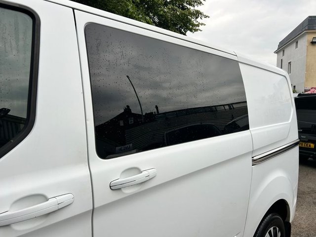 View our FORD TRANSIT CUSTOM