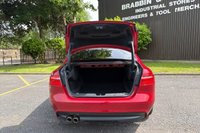 USED 2017 17 JAGUAR XE 2.0d R-Sport Saloon 4dr Diesel Auto Euro 6 (s/s) (180 ps) Red interior| Euro 6 | R-Sport