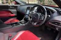 USED 2017 17 JAGUAR XE 2.0d R-Sport Saloon 4dr Diesel Auto Euro 6 (s/s) (180 ps) Red interior| Euro 6 | R-Sport