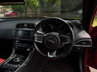 USED 2017 17 JAGUAR XE 2.0d R-Sport Saloon 4dr Diesel Auto Euro 6 (s/s) (180 ps) Red interior| Euro 6 | R-Sport