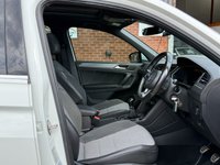 USED 2016 66 VOLKSWAGEN TIGUAN 2.0 TDI BlueMotion Tech R-Line SUV 5dr Diesel Manual 4Motion Euro 6 (s/s) (150 ps) New Haldex Service Included