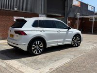 USED 2016 66 VOLKSWAGEN TIGUAN 2.0 TDI BlueMotion Tech R-Line SUV 5dr Diesel Manual 4Motion Euro 6 (s/s) (150 ps) New Haldex Service Included